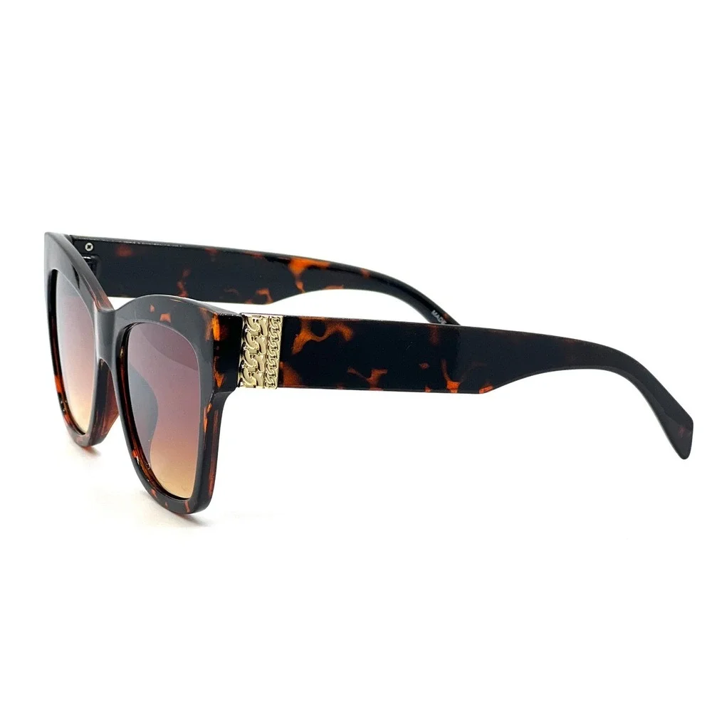 CatEye Sunglasses Tortoise Brown Ombre Lens Gold Accent Luxury Street Beach Wear